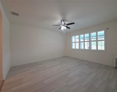 17545 Buckingham Garden Drive - Photo Thumbnail 23