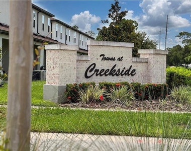 4450 Small Creek Road - Photo Thumbnail 2