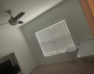 5656 Costa Blanca Way - Photo Thumbnail 13