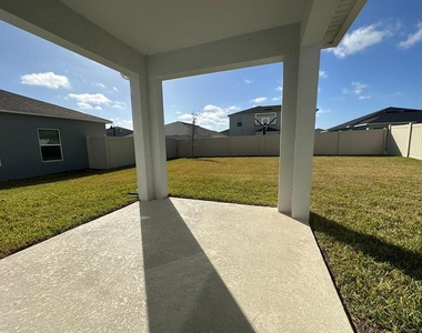 5656 Costa Blanca Way - Photo Thumbnail 15
