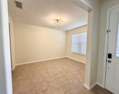8568 Dufferin Lane - Photo Thumbnail 1