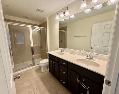 8568 Dufferin Lane - Photo Thumbnail 10