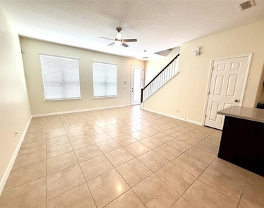 8568 Dufferin Lane - Photo Thumbnail 5