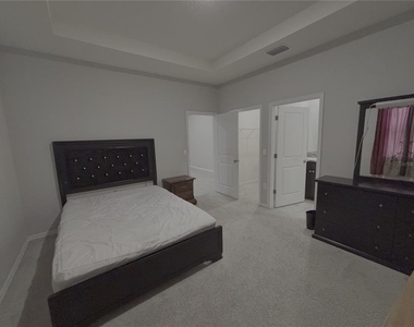 8288 Sw 59th Avenue - Photo Thumbnail 13