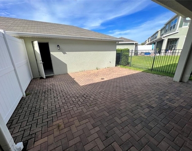 8176 Wood Sage Drive - Photo Thumbnail 29