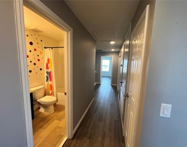 8176 Wood Sage Drive - Photo Thumbnail 21
