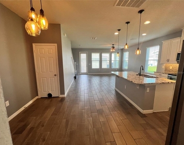 8176 Wood Sage Drive - Photo Thumbnail 4