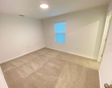 9076 Ocean Tide Way - Photo Thumbnail 23