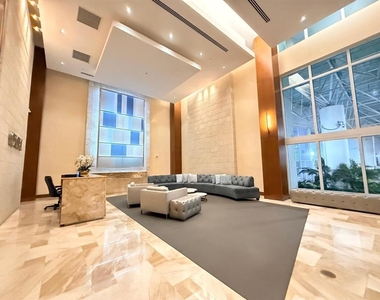 31 Se 5th Street - Photo Thumbnail 18