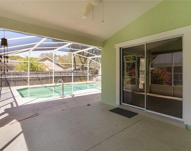 40045 Palm Street - Photo Thumbnail 12