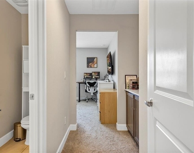 1401 Captiva Cove - Photo Thumbnail 16