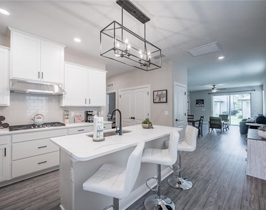 7753 Somersworth Drive - Photo Thumbnail 4