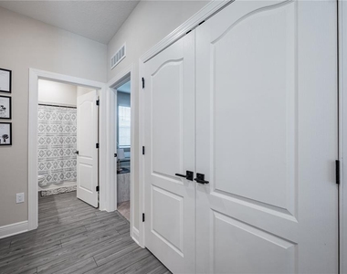 7753 Somersworth Drive - Photo Thumbnail 11