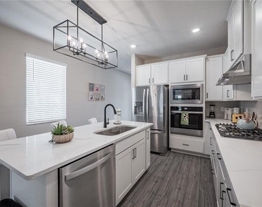 7753 Somersworth Drive - Photo Thumbnail 8