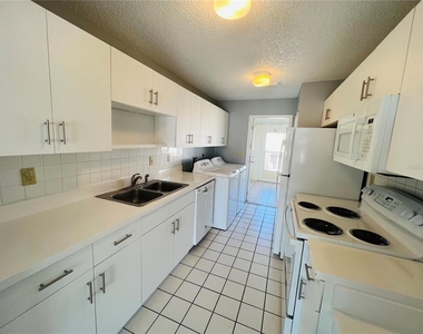 605 Ridge Terrace - Photo Thumbnail 6