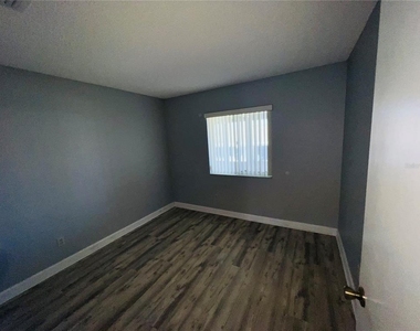 605 Ridge Terrace - Photo Thumbnail 20