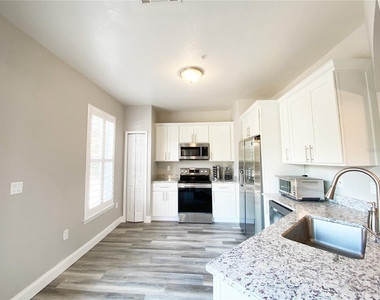 103 Vista Verdi Circle - Photo Thumbnail 11