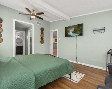 615 Mimosa Terrace - Photo Thumbnail 17