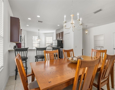 5808 Hidden Falls Lane - Photo Thumbnail 8