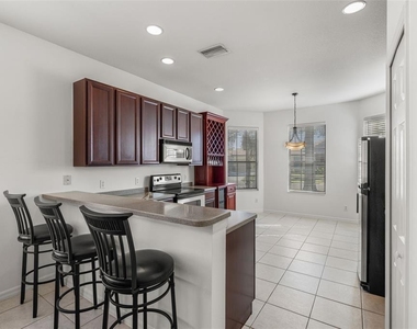 5808 Hidden Falls Lane - Photo Thumbnail 9