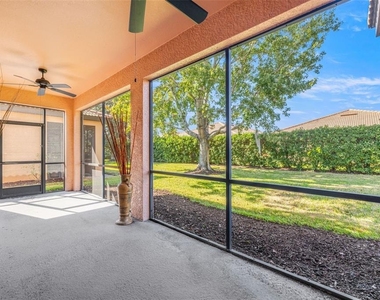 5808 Hidden Falls Lane - Photo Thumbnail 22
