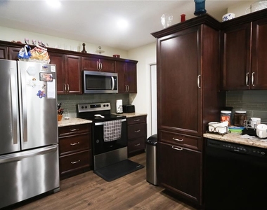 136 Baytree Boulevard - Photo Thumbnail 3