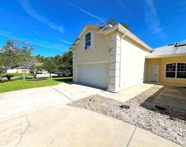 20 Regis Lane - Photo Thumbnail 3