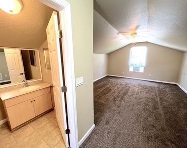 20 Regis Lane - Photo Thumbnail 29