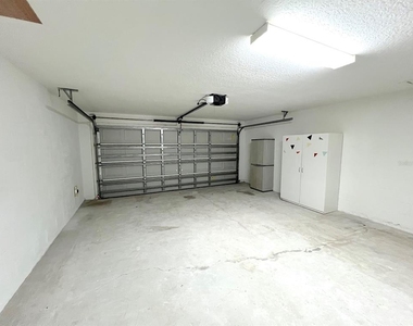 20 Regis Lane - Photo Thumbnail 34