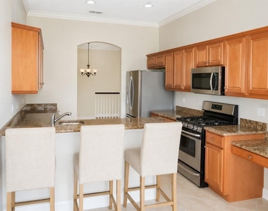 8361 Miramar Way - Photo Thumbnail 5