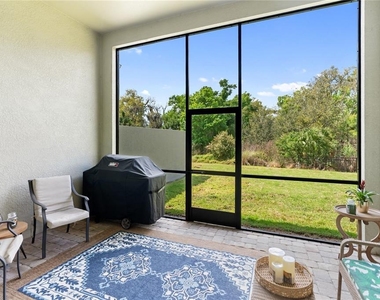2312 Starwood Court - Photo Thumbnail 16