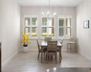 2312 Starwood Court - Photo Thumbnail 13