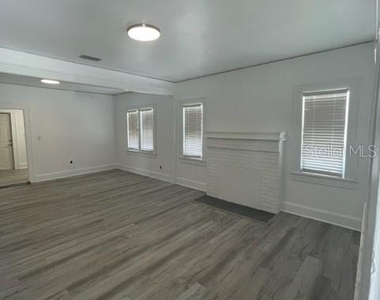 2118 5th Street - Photo Thumbnail 1