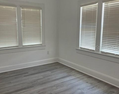 2118 5th Street - Photo Thumbnail 7