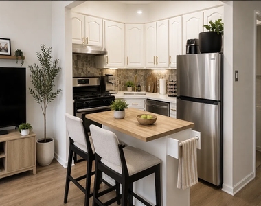 471 18th Street - Photo Thumbnail 7