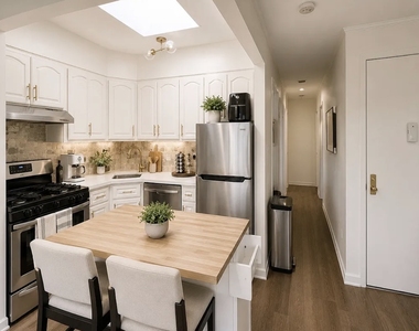 471 18th Street - Photo Thumbnail 9