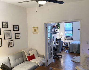 507 East 13th Street - Photo Thumbnail 2