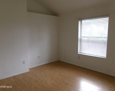 118 Tierra Vista Drive - Photo Thumbnail 10