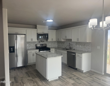 12528 Polo Norte Drive - Photo Thumbnail 9