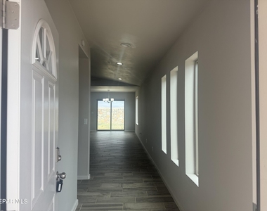 12528 Polo Norte Drive - Photo Thumbnail 4
