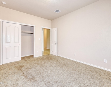 5601 Valley Maple Drive - Photo Thumbnail 21