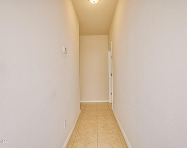5601 Valley Maple Drive - Photo Thumbnail 18