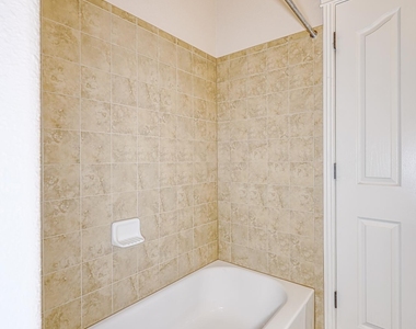 5601 Valley Maple Drive - Photo Thumbnail 27
