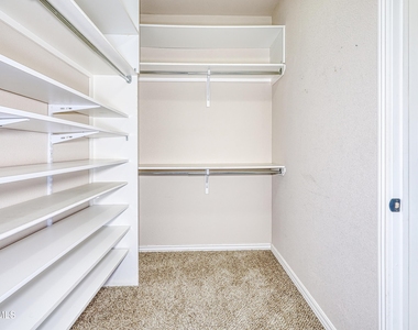5601 Valley Maple Drive - Photo Thumbnail 39