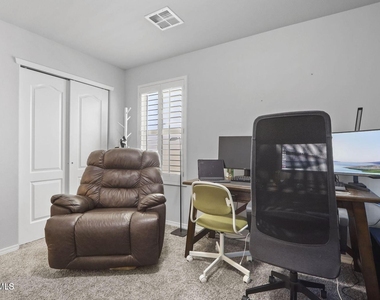 3917 Desert Dunes Drive - Photo Thumbnail 20