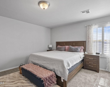 3917 Desert Dunes Drive - Photo Thumbnail 30