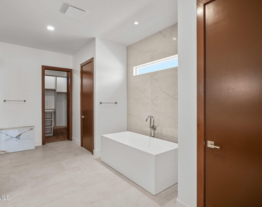 11337 Ardelle Avenue - Photo Thumbnail 52