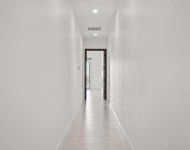 11337 Ardelle Avenue - Photo Thumbnail 45