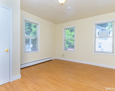 237 Bishop Street - Photo Thumbnail 7
