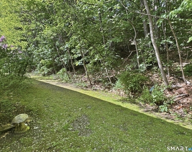 1634 Farmington Avenue - Photo Thumbnail 10